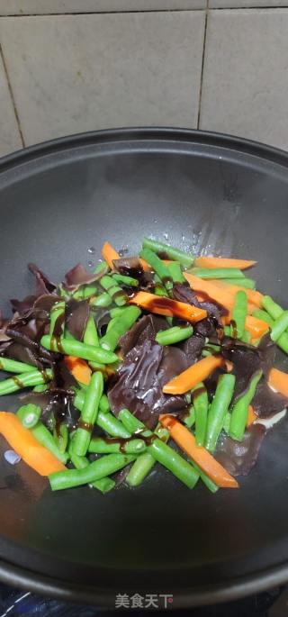 三色小炒的做法步骤：7