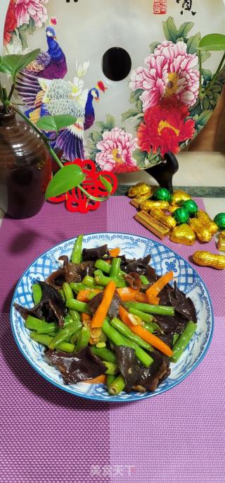 三色小炒的做法步骤：9