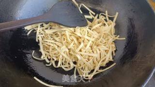 干煸干豆腐丝的做法步骤：6