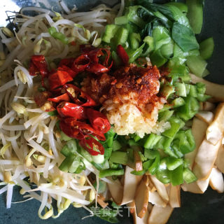 凉拌豆干的做法步骤：7