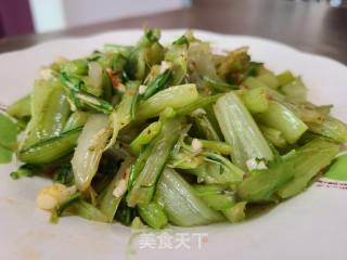 炝拌莙荙菜杆的做法步骤：8