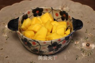 酸奶芒果的做法步骤：1