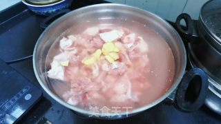 鸡块土豆拌面的做法步骤：1