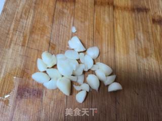 莴笋炒蚕豆的做法步骤：3