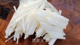 蛋饺萝卜丝汤的做法步骤：3