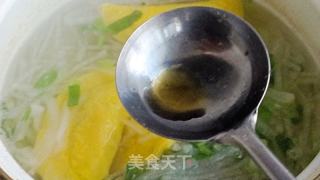 蛋饺萝卜丝汤的做法步骤：8