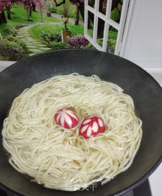 现压早餐鸡蛋面的做法步骤：10