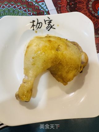 盐焗鸡腿的做法步骤：3