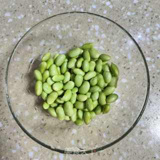 毛豆肉饼汤的做法步骤：1