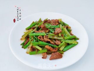 芹菜炒肉的做法步骤：6