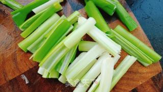 小葱炒黄豆的做法步骤：4