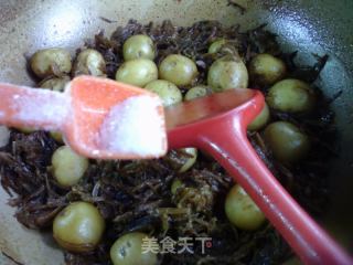笋干菜烧小土豆的做法步骤：10