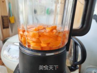胡萝卜汁芹菜肉馅饺的做法步骤：1