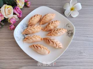 胡萝卜汁芹菜肉馅饺的做法步骤：12