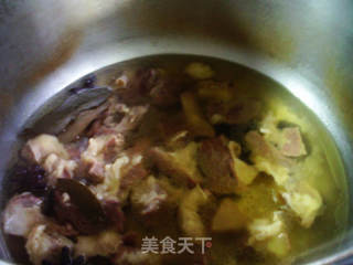 咖喱土豆牛腩的做法步骤：7