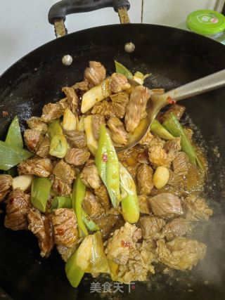 土豆烧牛肉的做法步骤：6