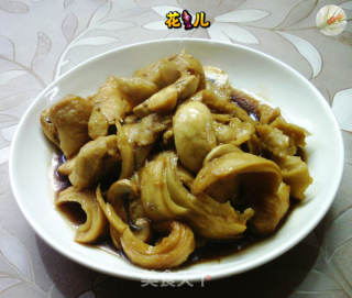 蘑菇炒面筋的做法