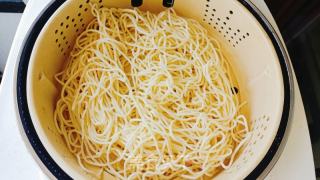 豆角焖面的做法步骤：2