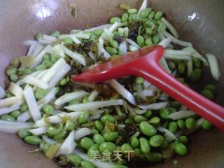 咸菜茭白炒毛豆的做法步骤：8