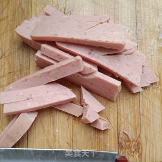 午餐肉拌绿豆芽的做法步骤：5