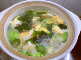 虾仁裙带丝瓜汤的做法步骤：7