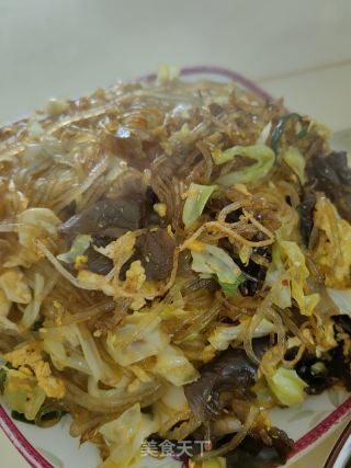 包菜炒粉丝的做法步骤：10