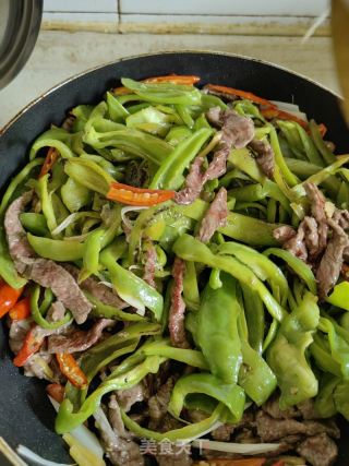 青椒炒牛肉的做法步骤：12