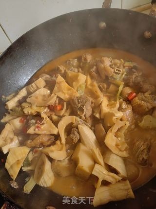 笋子烧土鸡的做法步骤：10