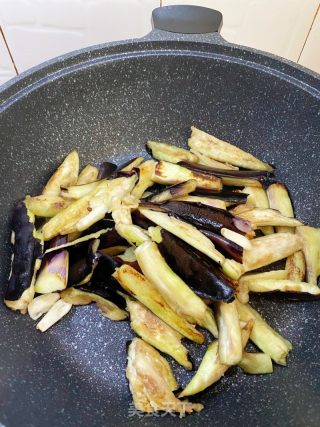 酱烧茄子的做法步骤：3