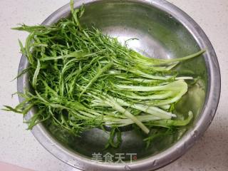 苦菊鸡蛋煎饼的做法步骤：2