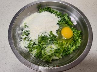苦菊鸡蛋煎饼的做法步骤：4