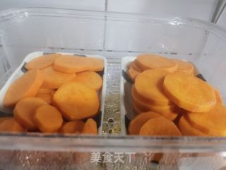 蜜薯燕麦蛋挞的做法步骤：2