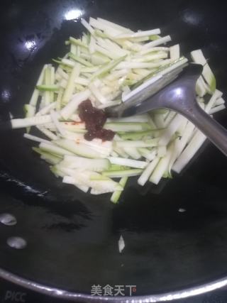香辣葫芦瓜丝的做法步骤：6