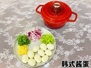 吃个特别的鸡蛋 | 韩式酱蛋的做法步骤：1
