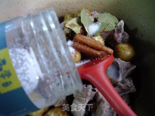 小土豆烧排骨的做法步骤：7