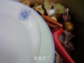 小土豆烧排骨的做法步骤：8