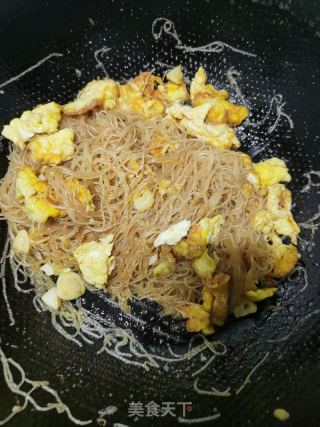 炒米粉的做法步骤：5