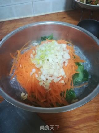 胡萝卜拌粉条的做法步骤：5