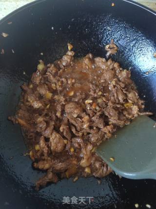 香菜牛肉的做法步骤：3