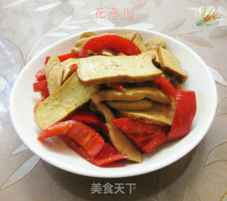 香干红椒炒鸡胸肉的做法