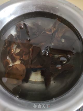 五色凉拌菜的做法步骤：1