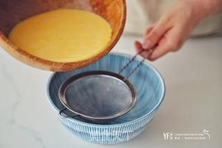 超滑焦糖布丁???? | 米其林食谱大公开的做法步骤：5