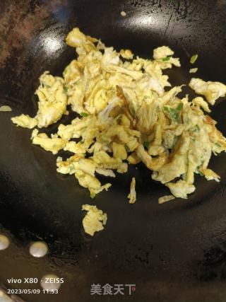 蚕豆米炒西红柿鸡蛋的做法步骤：4