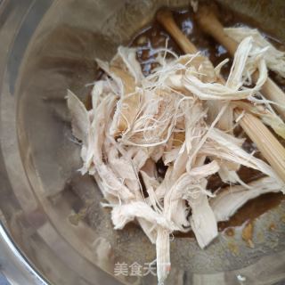 黄瓜粉皮拌鸡胸肉的做法步骤：7