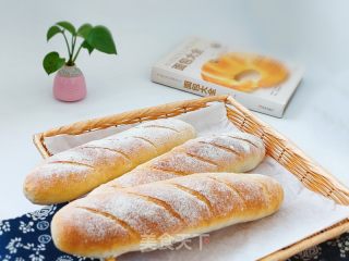 法棍面包的做法步骤：1
