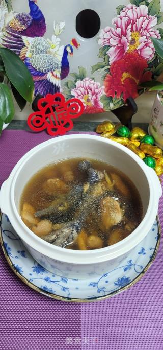 灵芝天麻炖鸡脚瘦肉汤的做法