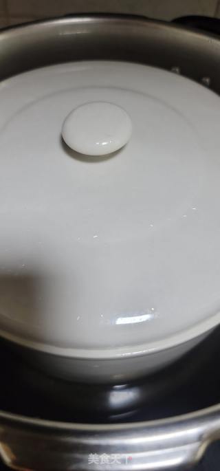 灵芝天麻炖鸡脚瘦肉汤的做法步骤：6