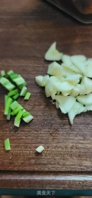 牛腩烧番茄的做法步骤：3