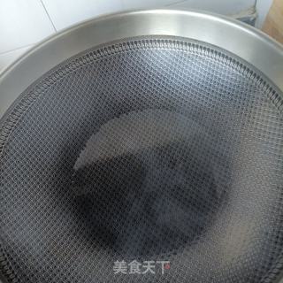 炸带鱼的做法步骤：6