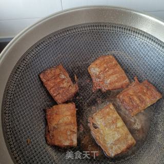 炸带鱼的做法步骤：8